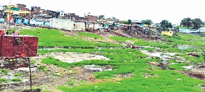 The encroachment will be regular | अतिक्रमणे होणार नियमित The encroachment will be regular | अतिक्रमणे होणार नियमित